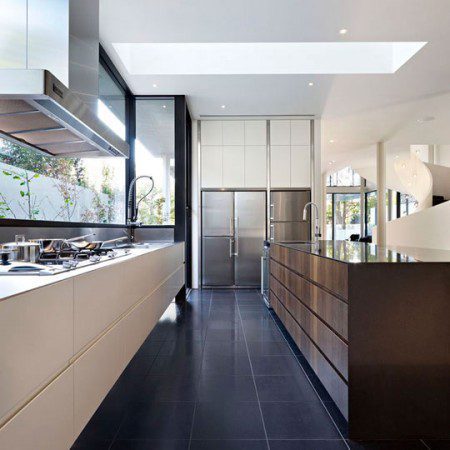 sovremennyj-i-glamurnyj-dizajn-doma-verdant-avenue-house-ot-roberta-millsa-5 sovremennyj-i-glamurnyj-dizajn-doma-verdant-avenue-house-ot-roberta-millsa-5