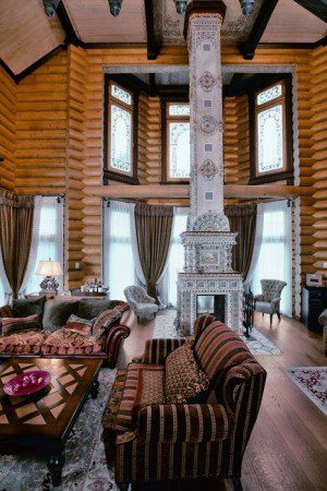 Большой дом в Сибири