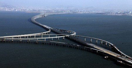 Самый длинный мост через море 